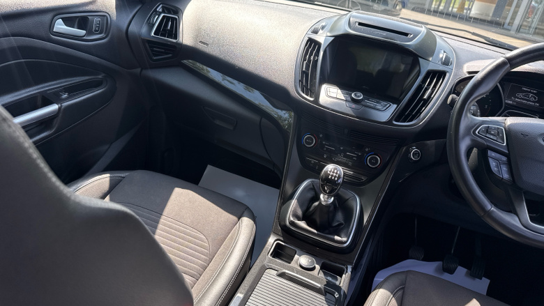 Ford Kuga 1.5 TDCi Titanium 5dr 2WD Diesel Estate